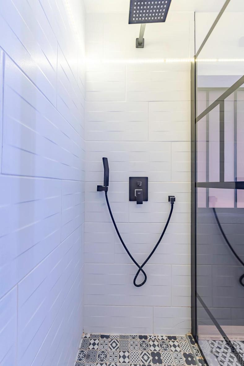 Belle Renovation Moderne Au Coeur Du Panier Apartment Marseille